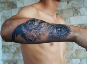 pecho tatuajes en los senos sencillos